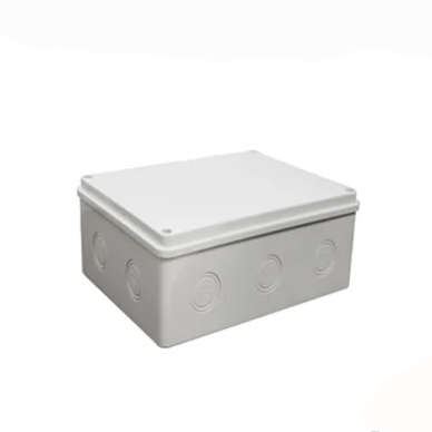 جعبه تقسیم 15*20 روکار دانوب